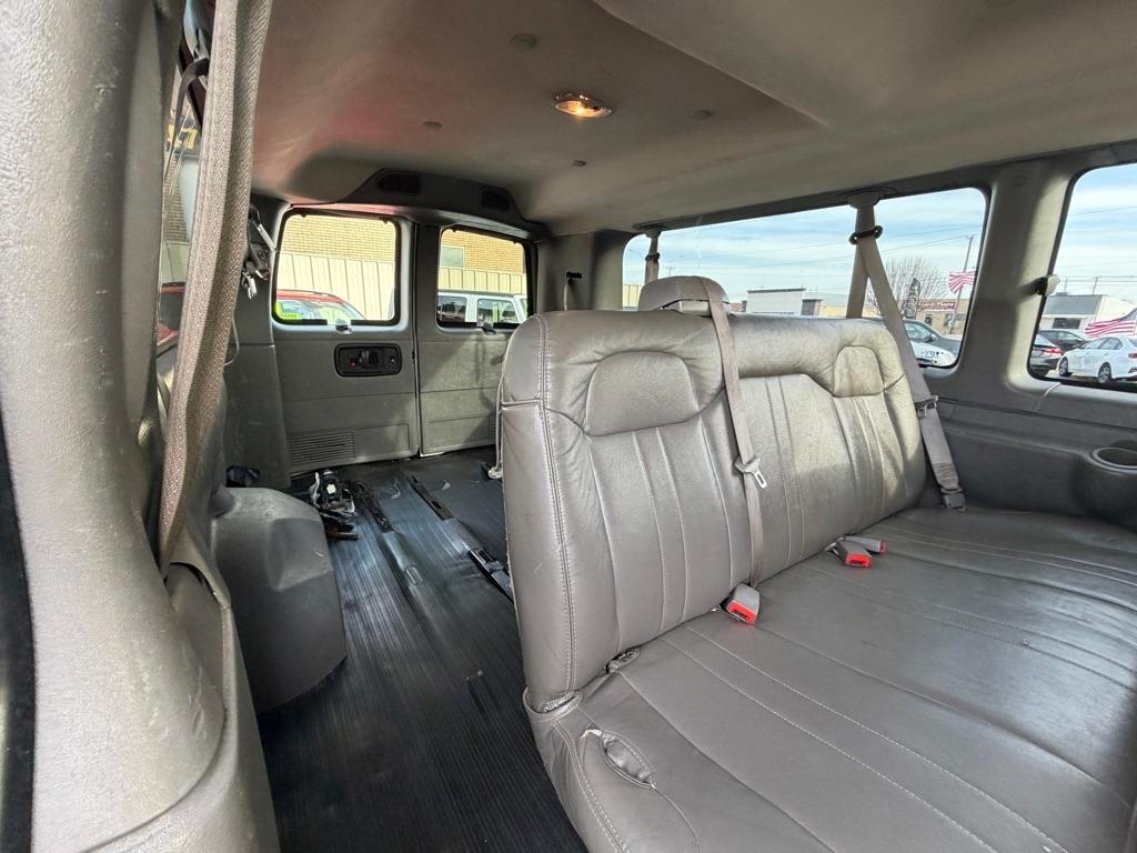 Chevrolet Express LS 3500 Extended 2017