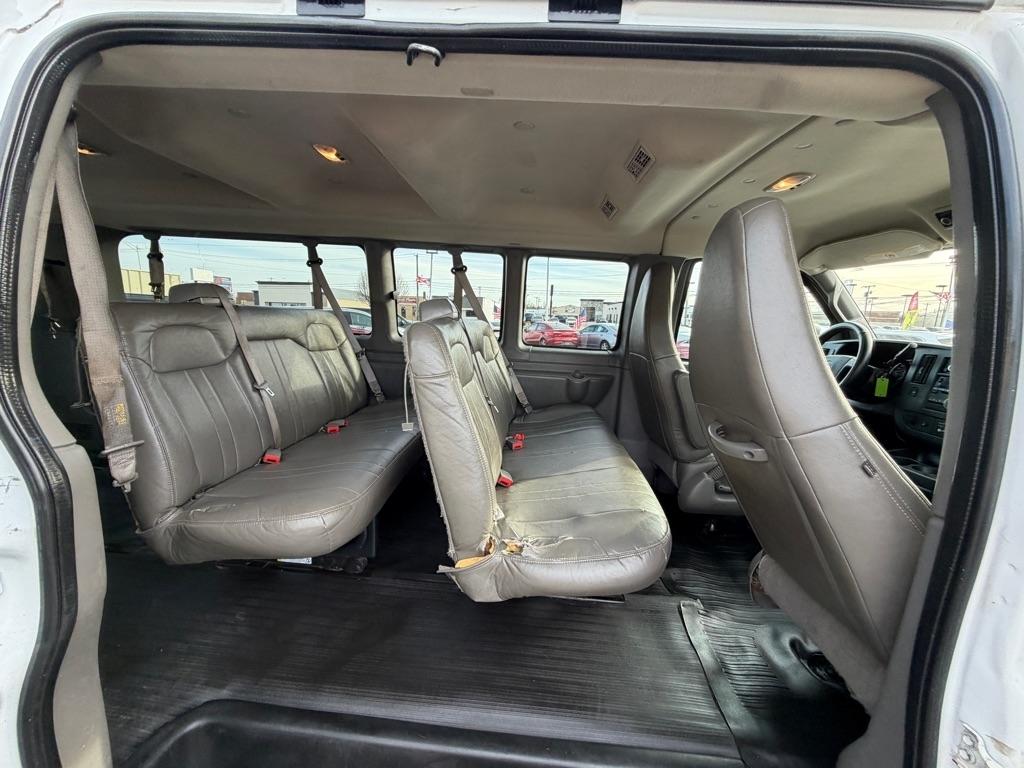 Chevrolet Express LS 3500 Extended 2017