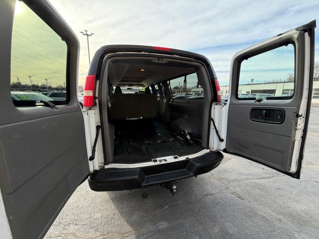 Chevrolet Express LS 3500 Extended 2017