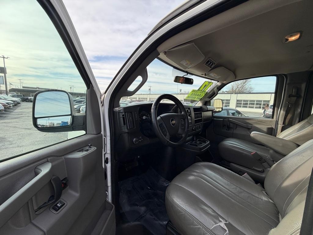 Chevrolet Express LS 3500 Extended 2017