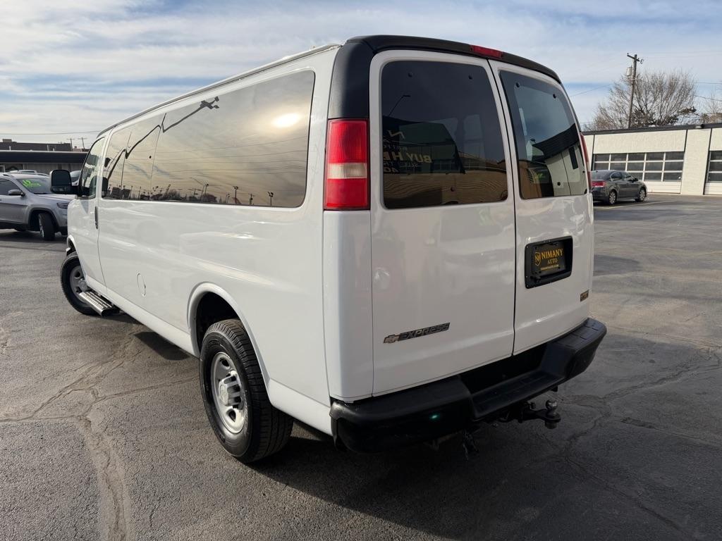 Chevrolet Express LS 3500 Extended 2017