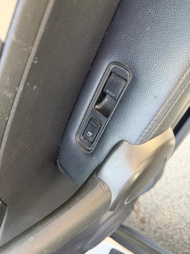 Honda CR-V EX-L 2WD 5-Speed AT 2011