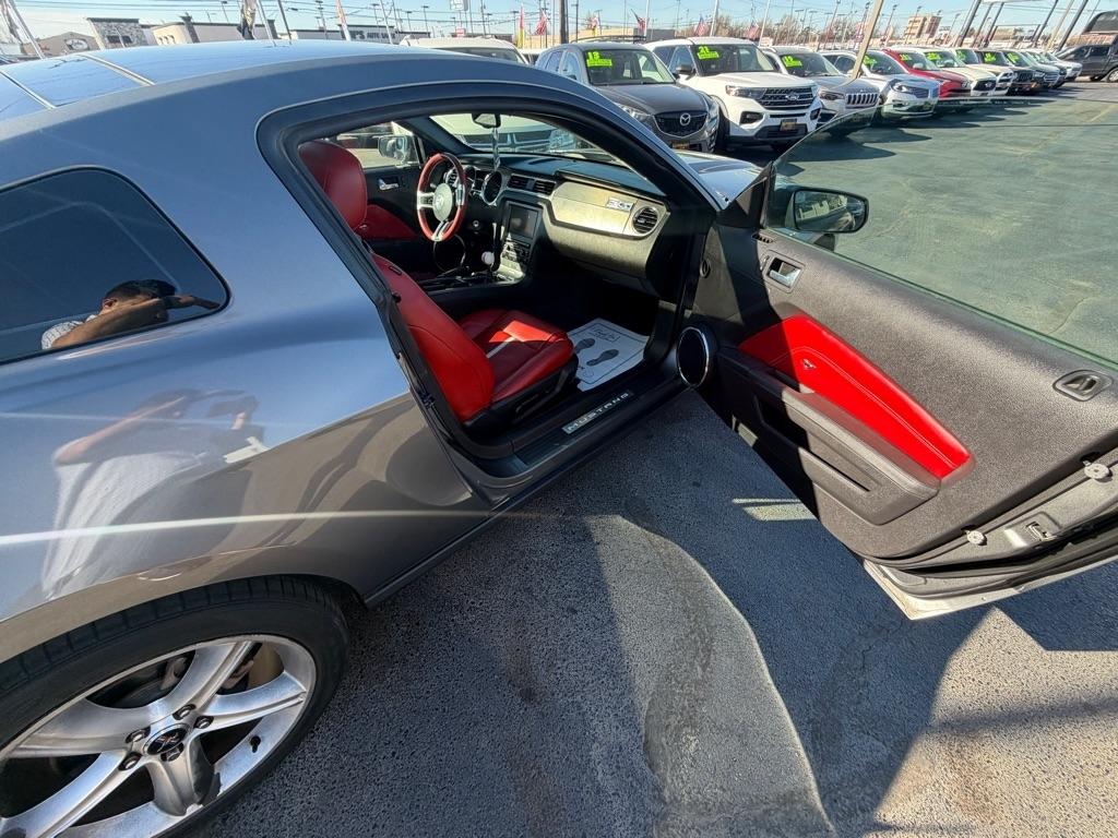 Ford Mustang GT Coupe 2010