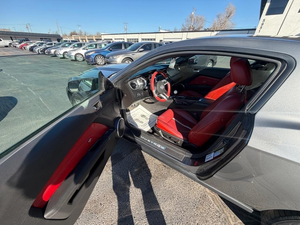 Ford Mustang GT Coupe 2010