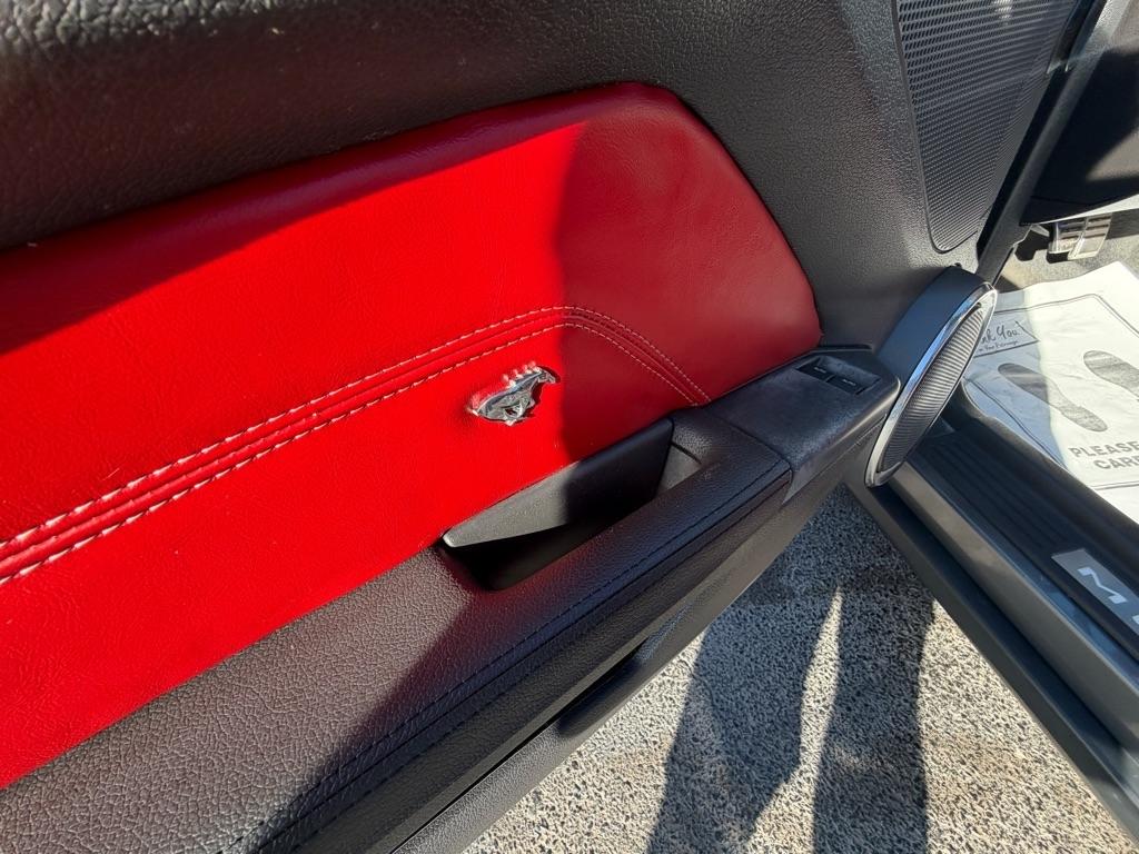 Ford Mustang GT Coupe 2010