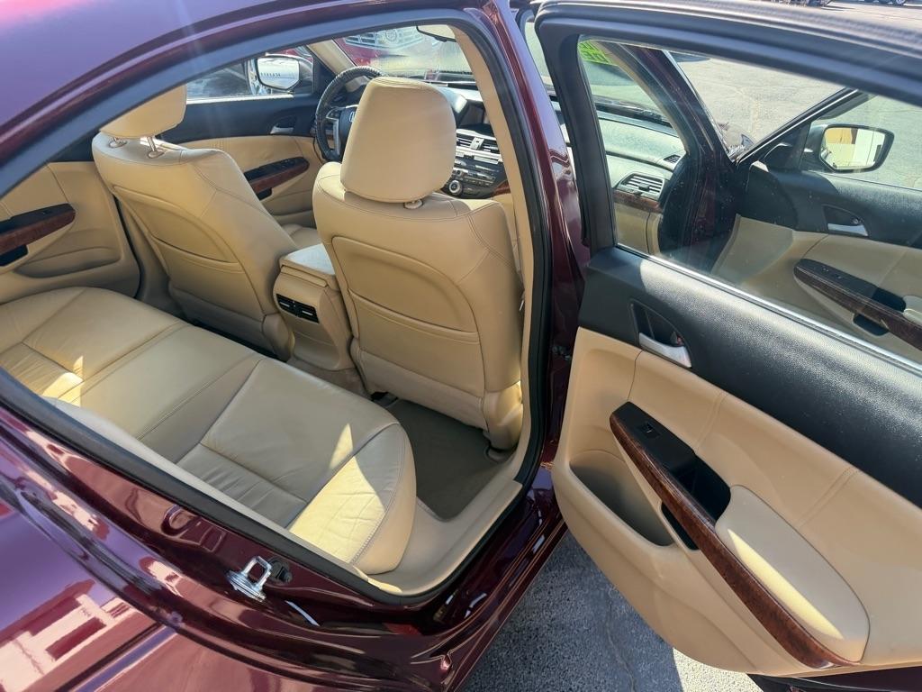 Honda Accord EX-L Sedan AT 2012