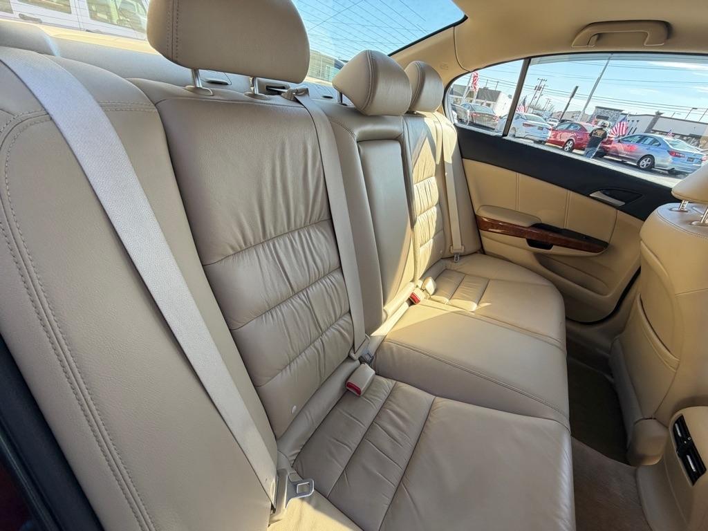 Honda Accord EX-L Sedan AT 2012