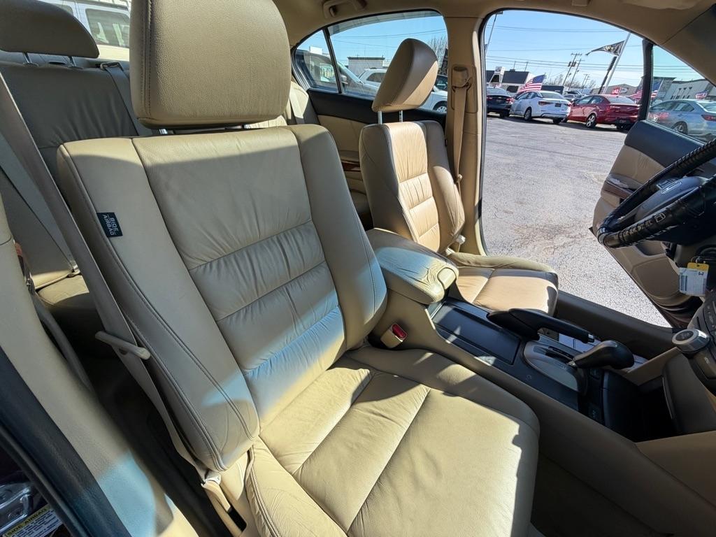 Honda Accord EX-L Sedan AT 2012