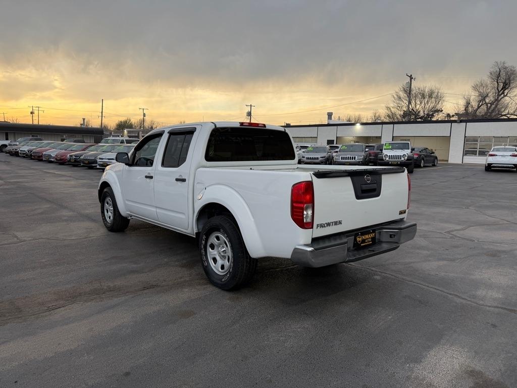 Nissan Frontier SL Crew Cab 2WD 2014