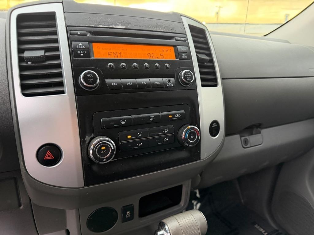 Nissan Frontier SL Crew Cab 2WD 2014