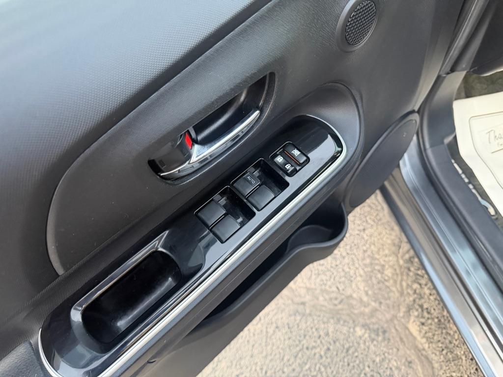 Toyota Prius c One 2015