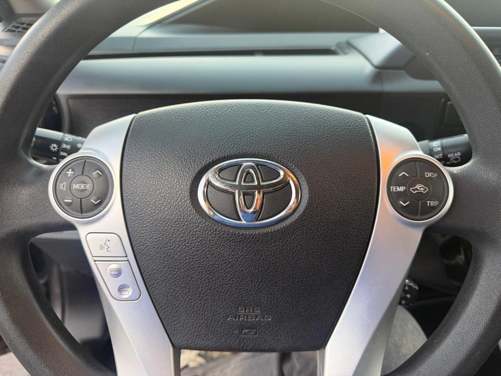 Toyota Prius c One 2015
