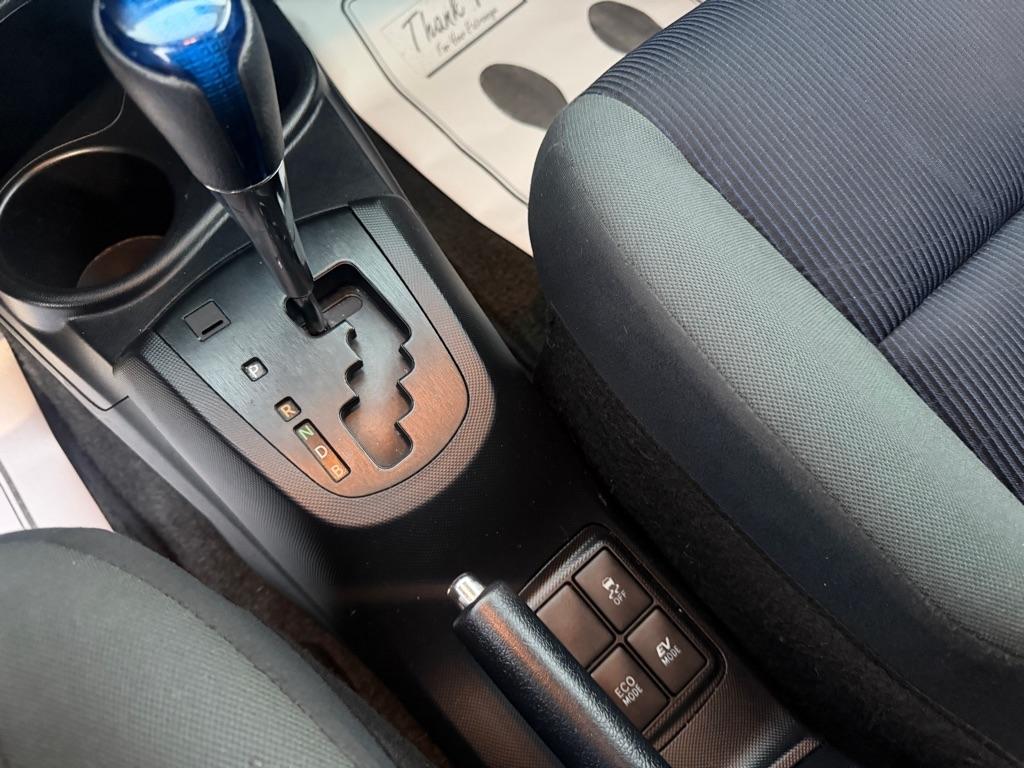 Toyota Prius c One 2015