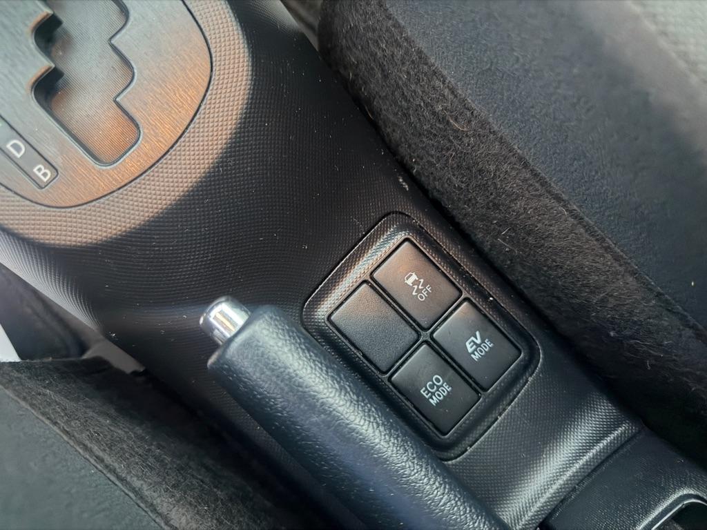 Toyota Prius c One 2015