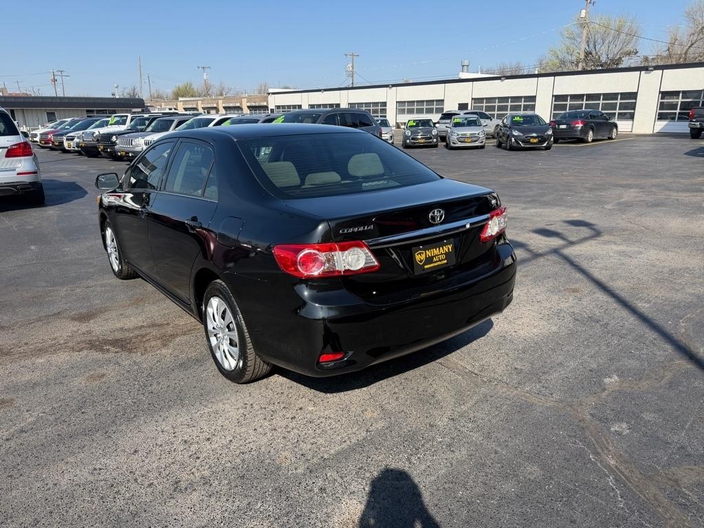 Toyota Corolla L 5-Speed MT 2013