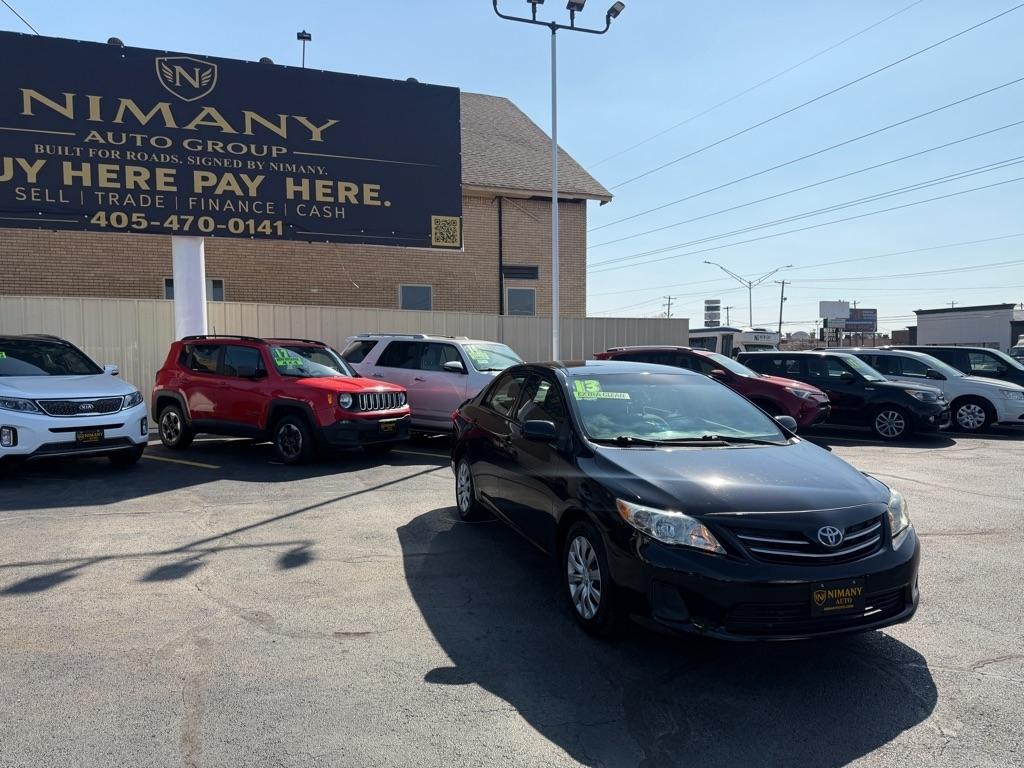 Toyota Corolla L 5-Speed MT 2013