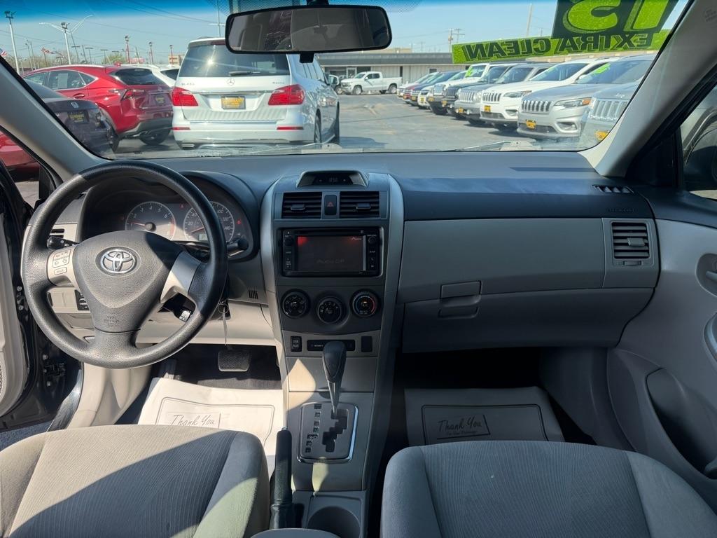 Toyota Corolla L 5-Speed MT 2013