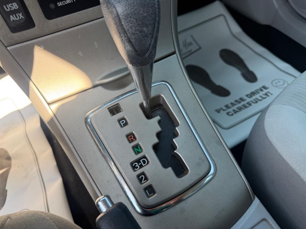 Toyota Corolla L 5-Speed MT 2013