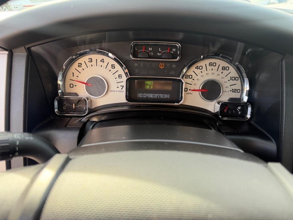 Ford Expedition Limited 2WD 2014