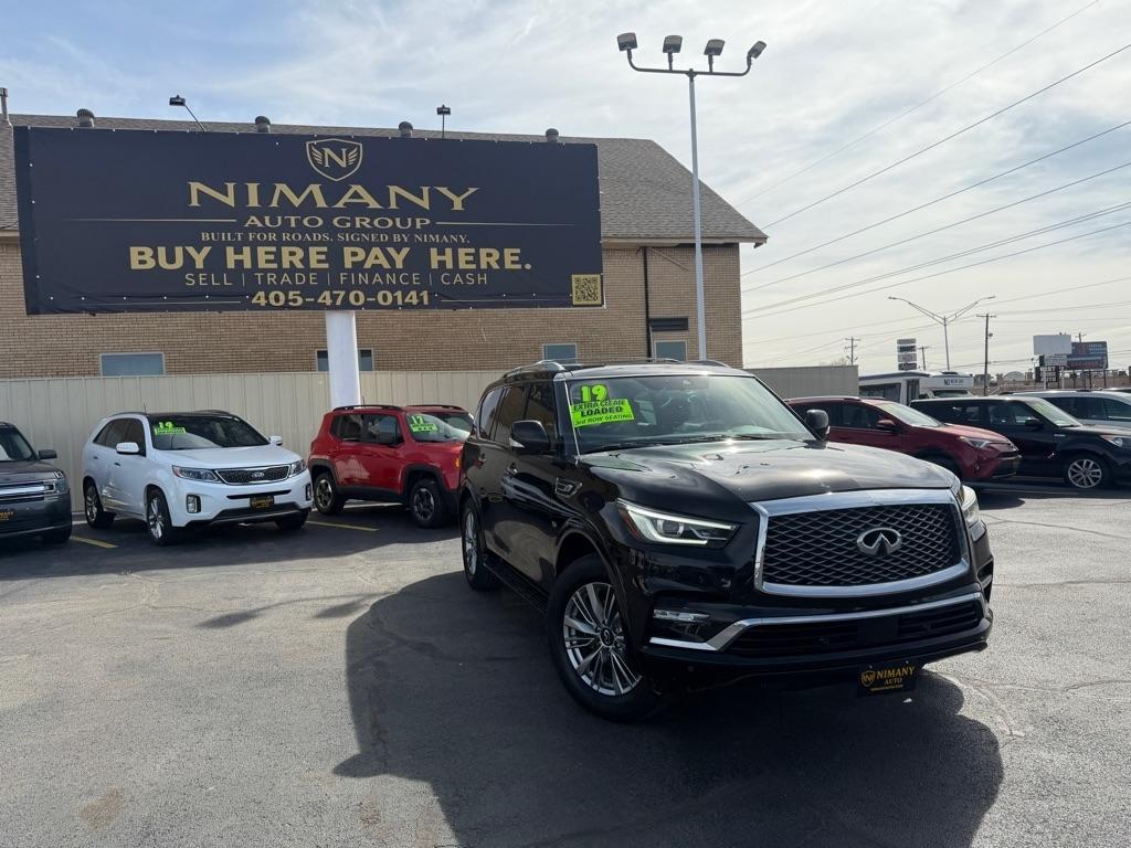 Infiniti QX80 LUXE 2019