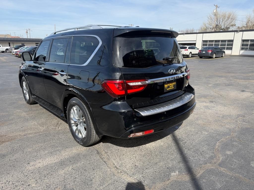 Infiniti QX80 LUXE 2019