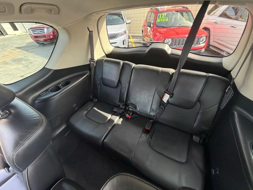 Infiniti QX80 LUXE 2019