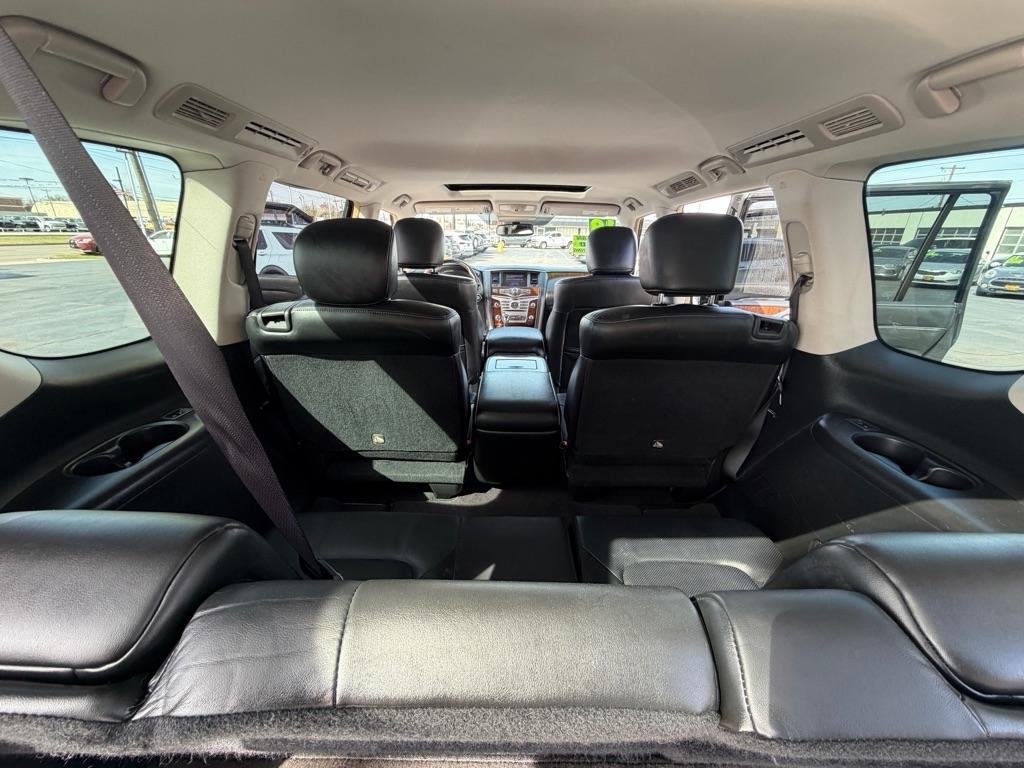 Infiniti QX80 LUXE 2019