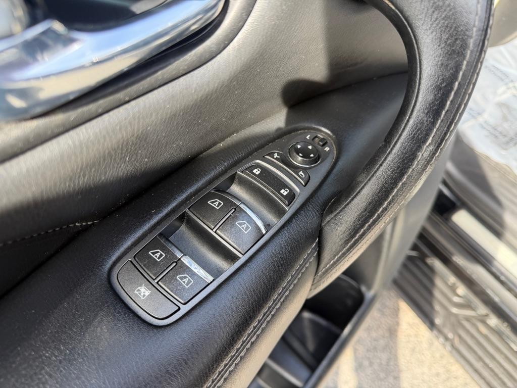 Infiniti QX80 LUXE 2019