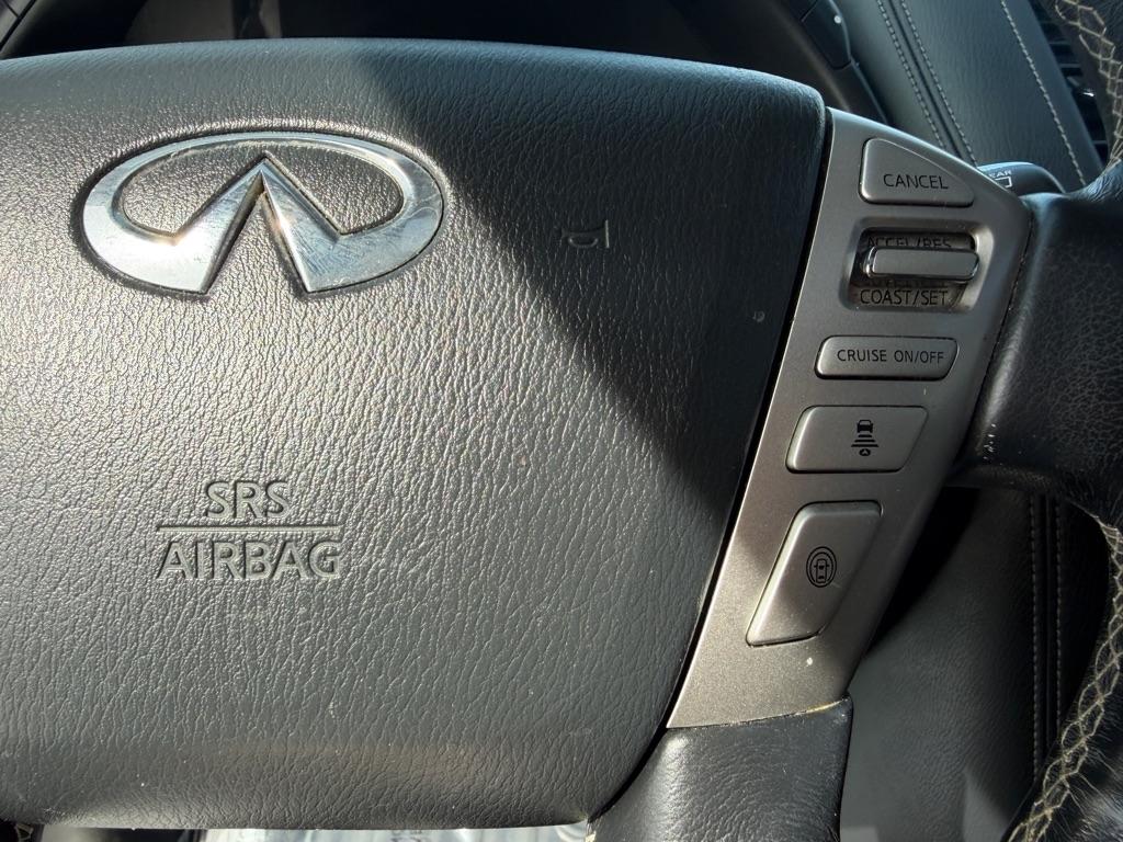 Infiniti QX80 LUXE 2019