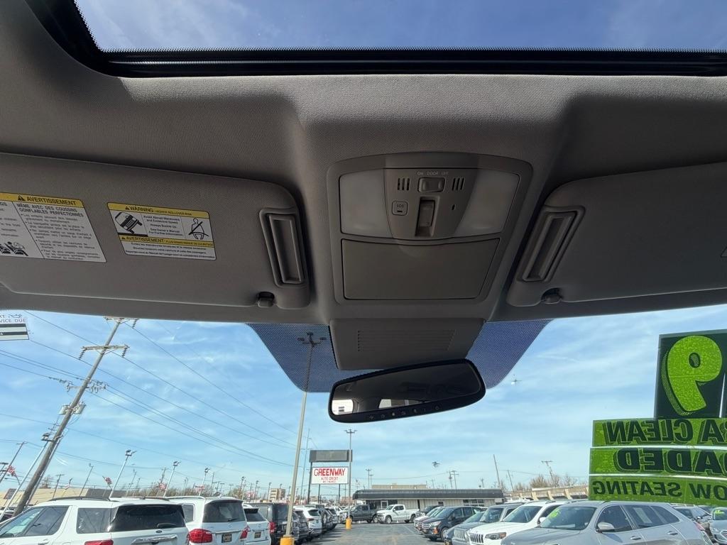 Infiniti QX80 LUXE 2019