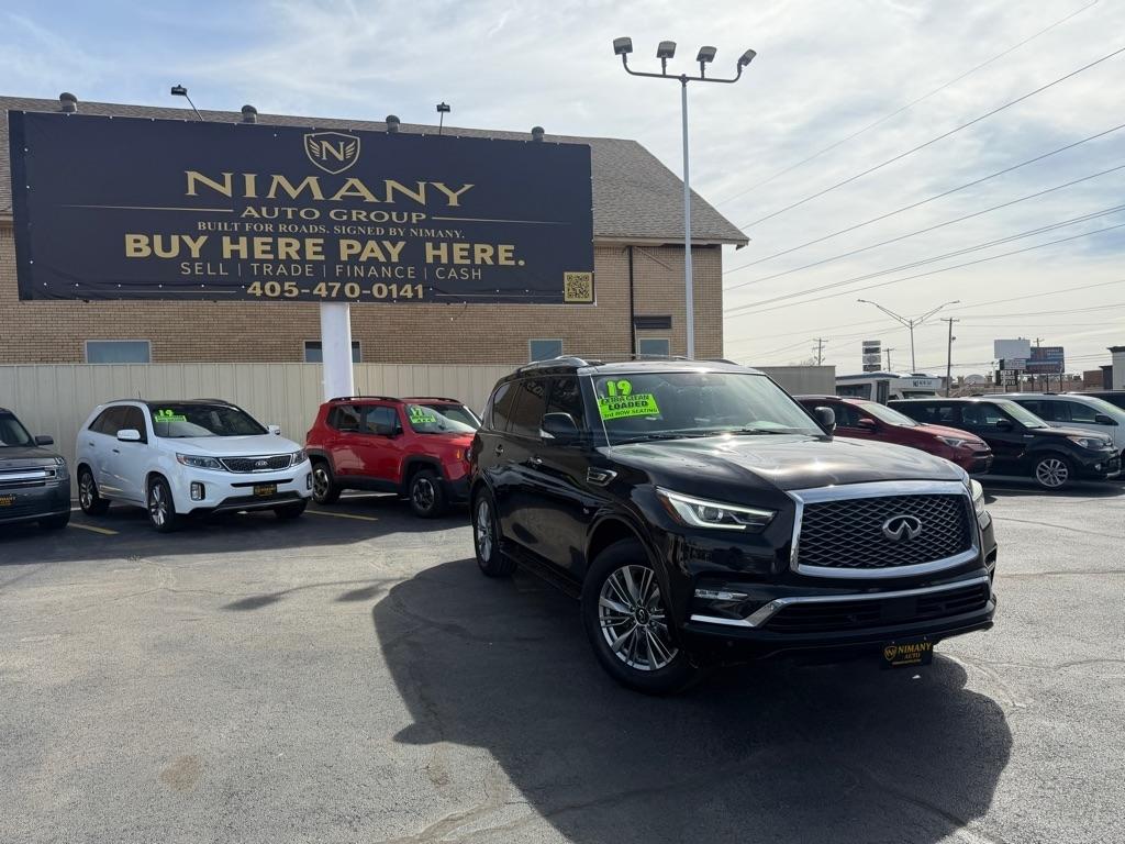 Infiniti QX80 LUXE 2019