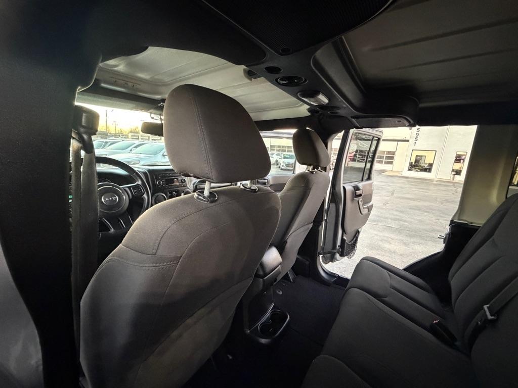 Jeep Wrangler Unlimited Sport 4WD 2015