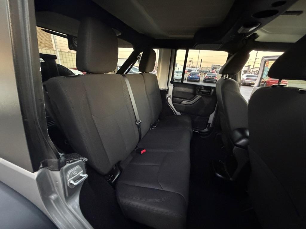 Jeep Wrangler Unlimited Sport 4WD 2015