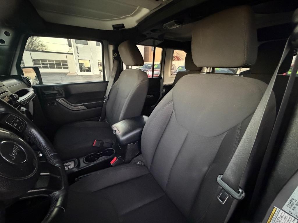 Jeep Wrangler Unlimited Sport 4WD 2015