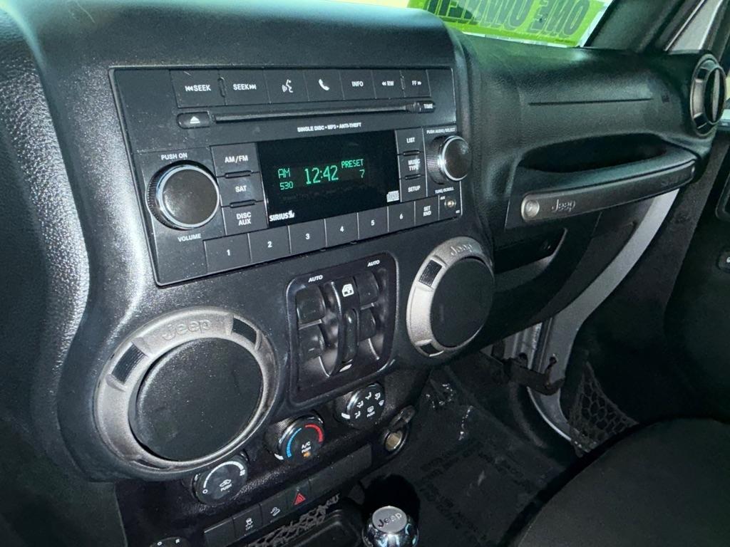 Jeep Wrangler Unlimited Sport 4WD 2015