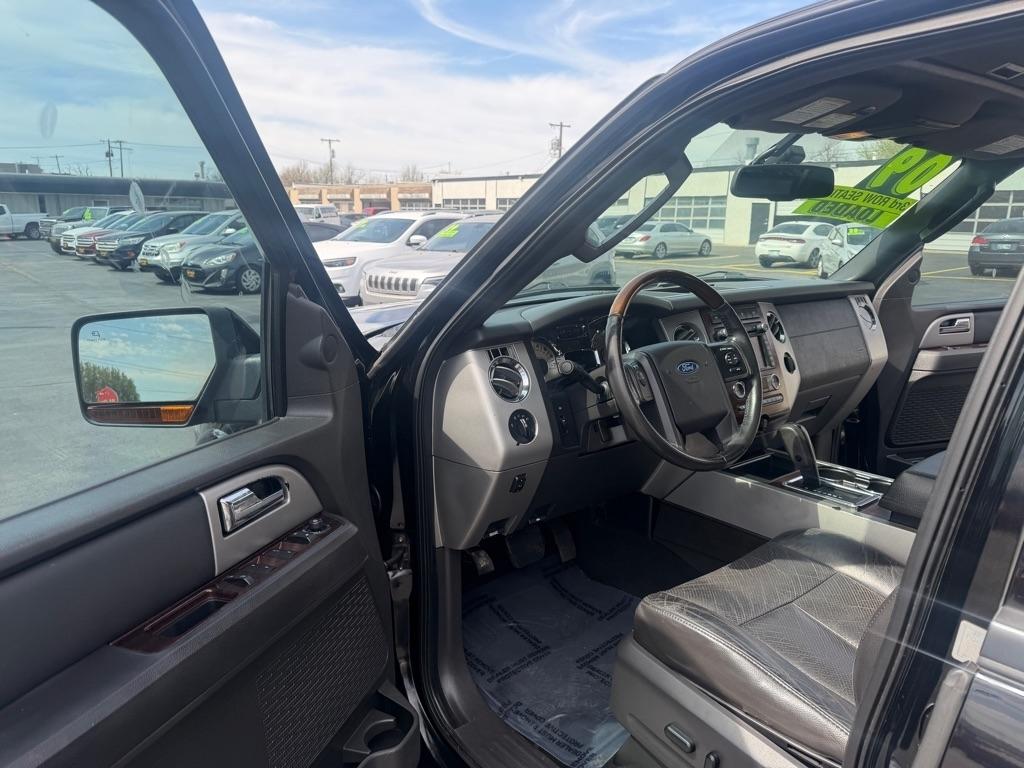 Ford Expedition Limited 2WD 2009