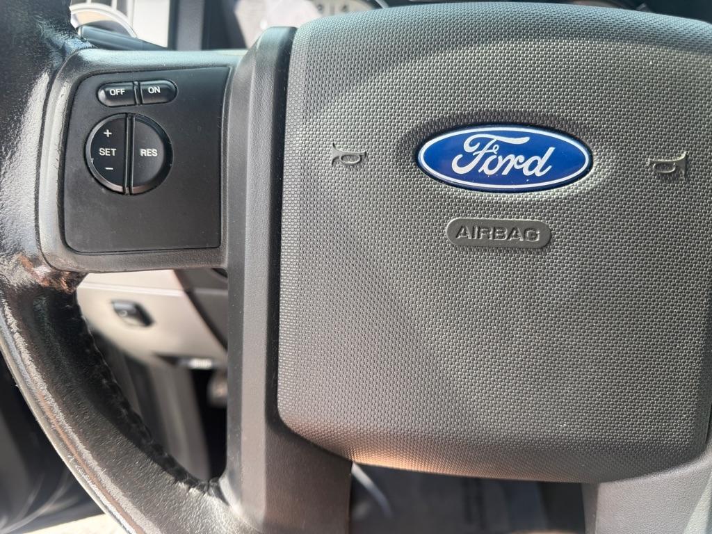 Ford Expedition Limited 2WD 2009