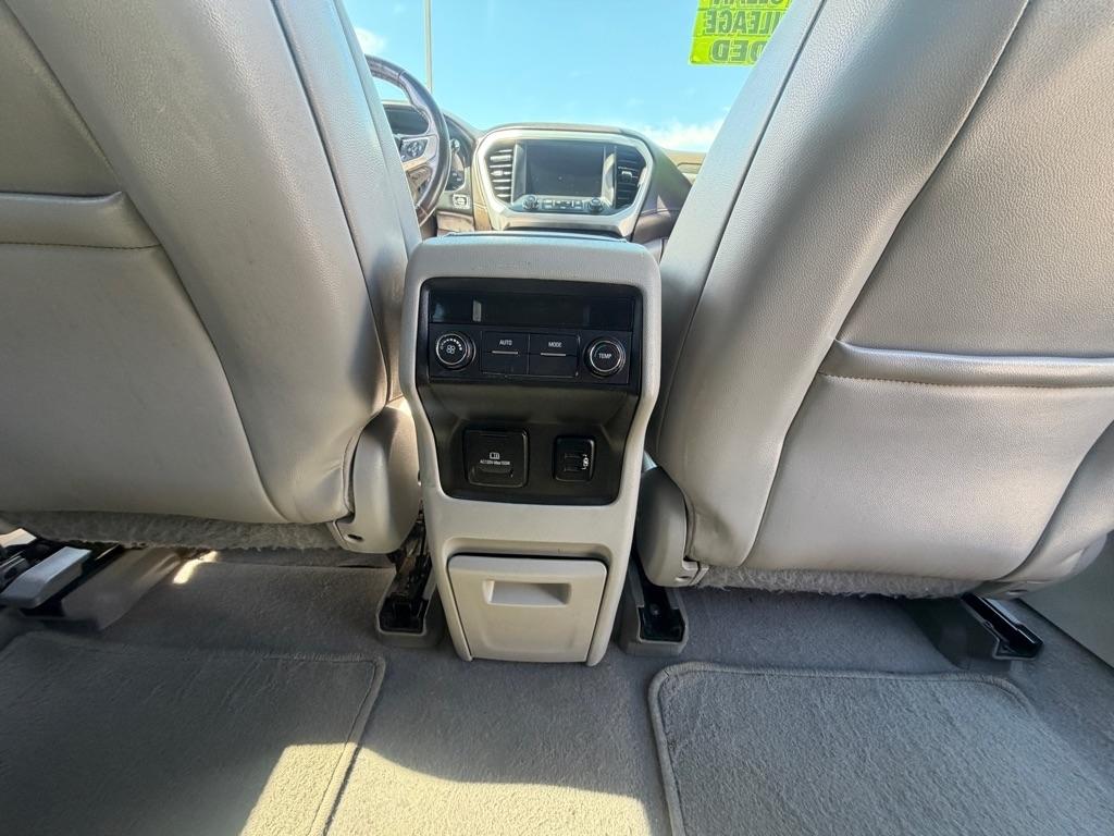 GMC Acadia SLT-1 FWD 2017