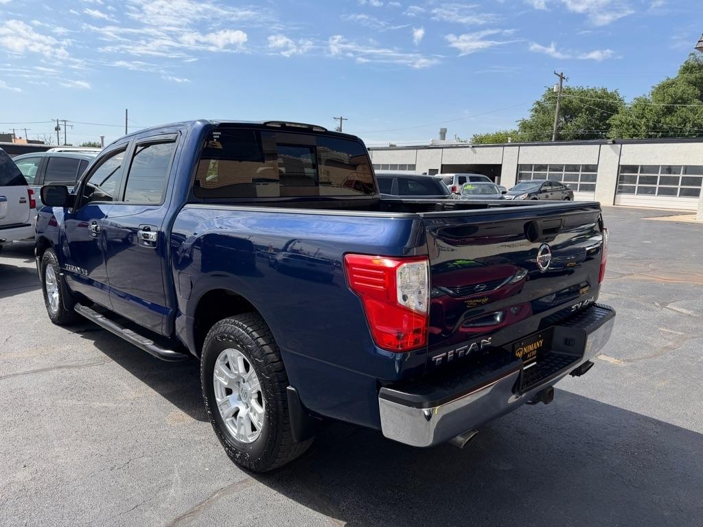 Nissan Titan S Crew Cab 4WD 2018
