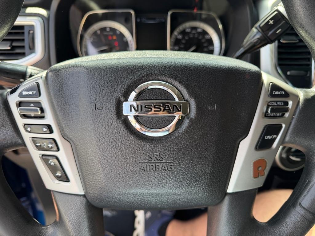 Nissan Titan S Crew Cab 4WD 2018