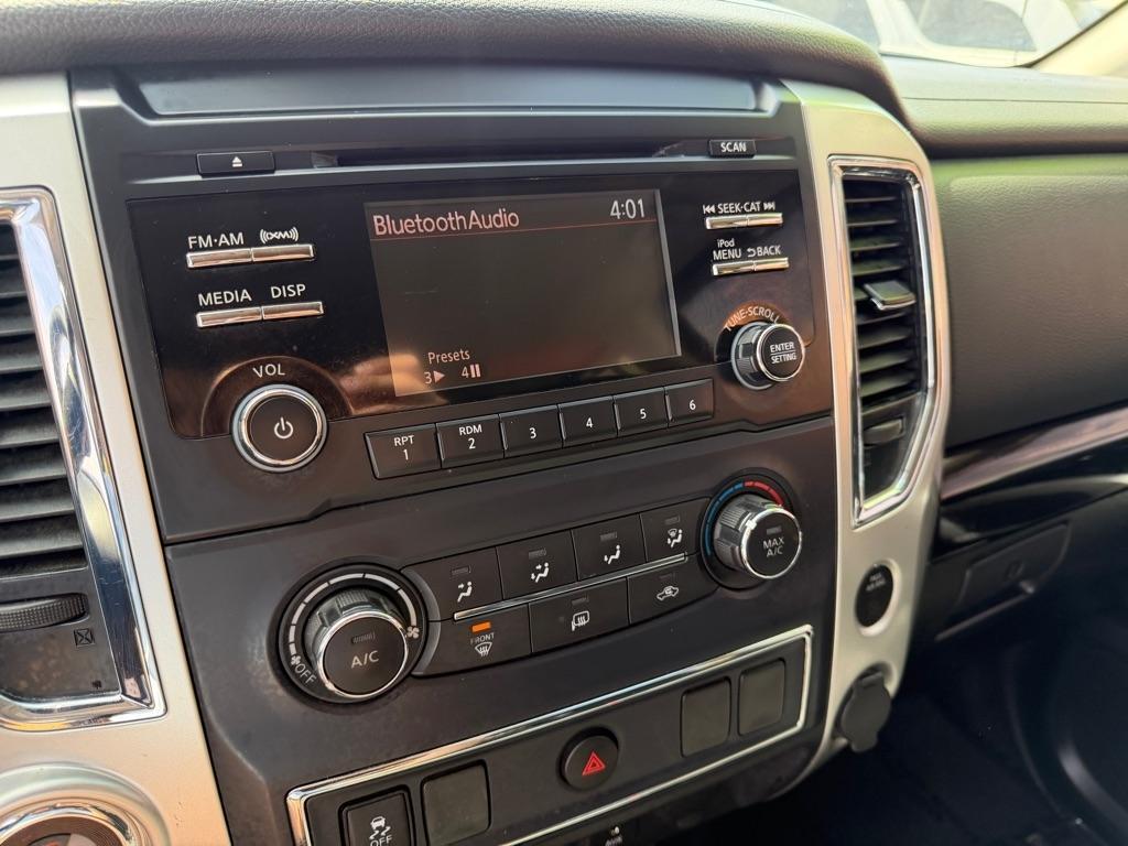 Nissan Titan S Crew Cab 4WD 2018
