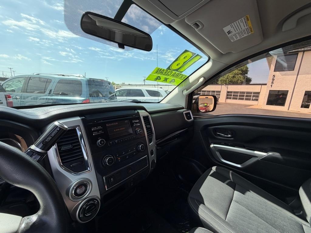 Nissan Titan S Crew Cab 4WD 2018