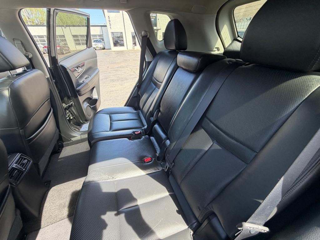 Nissan Rogue S 2WD 2014