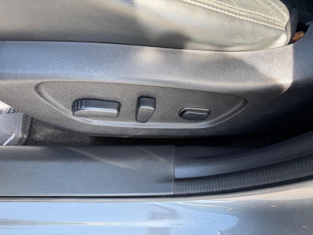 Nissan Rogue S 2WD 2014