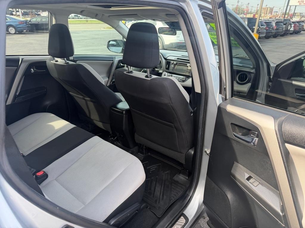 Toyota RAV4 XLE AWD 2018