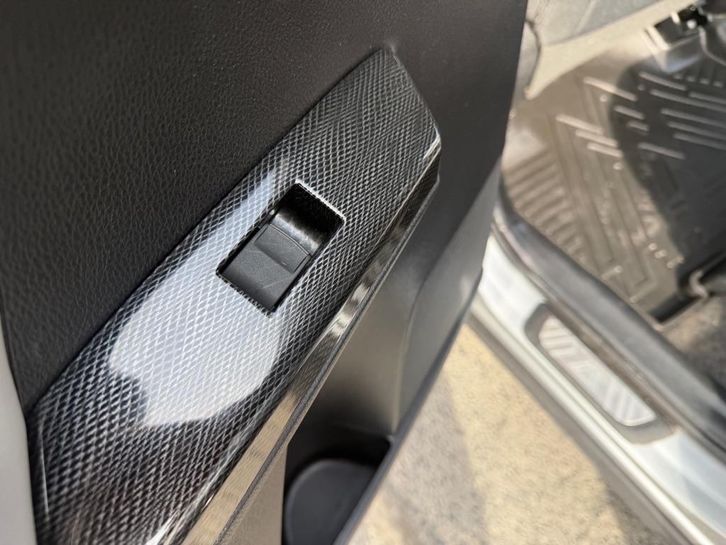 Toyota RAV4 XLE AWD 2018