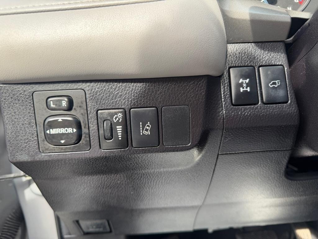 Toyota RAV4 XLE AWD 2018