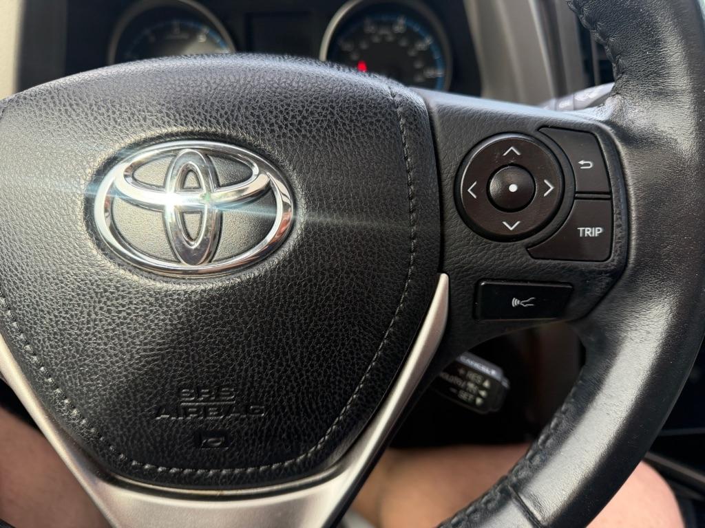 Toyota RAV4 XLE AWD 2018