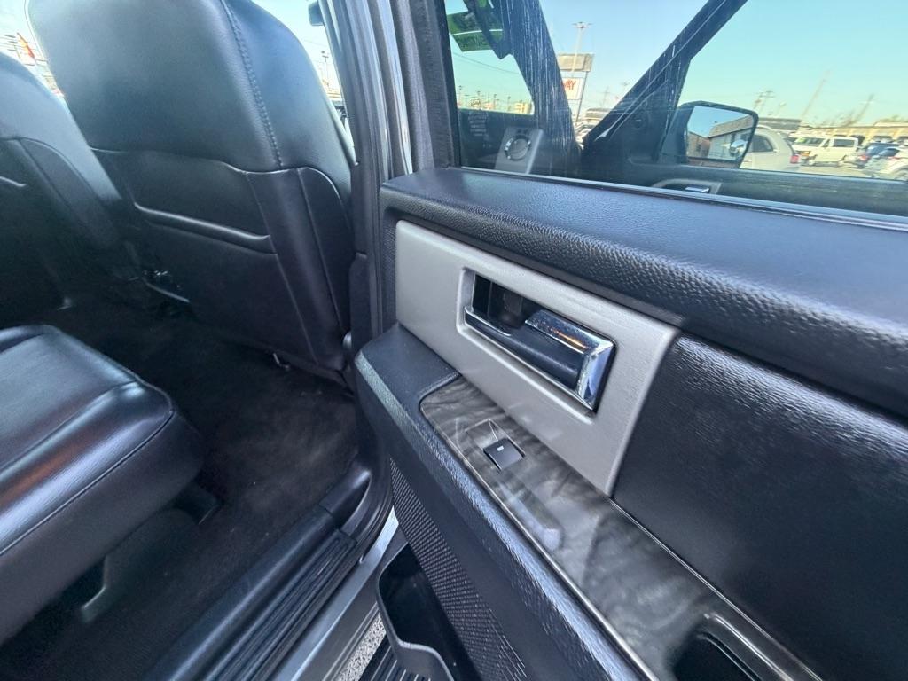 Ford Expedition EL Limited 2WD 2016