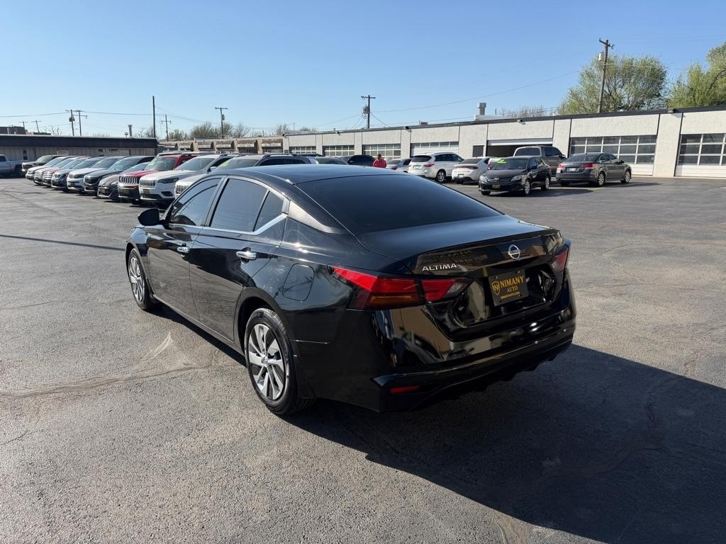 Nissan Altima 2.5 S 2022